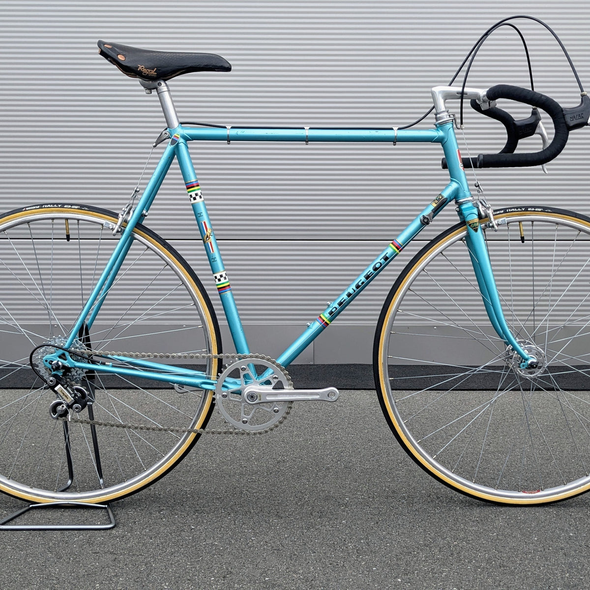 Peugeot PX10 - Vintage Steel Road Bike - 1977 - Simplex Stronglight