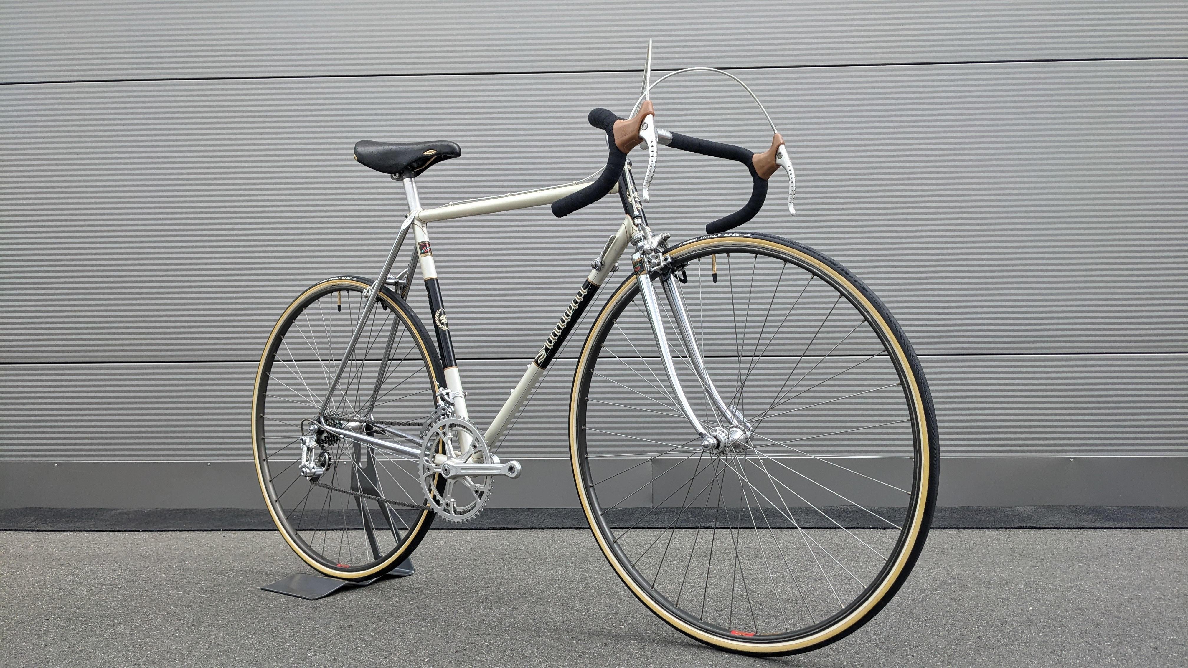 Cinelli vintage road bike sale