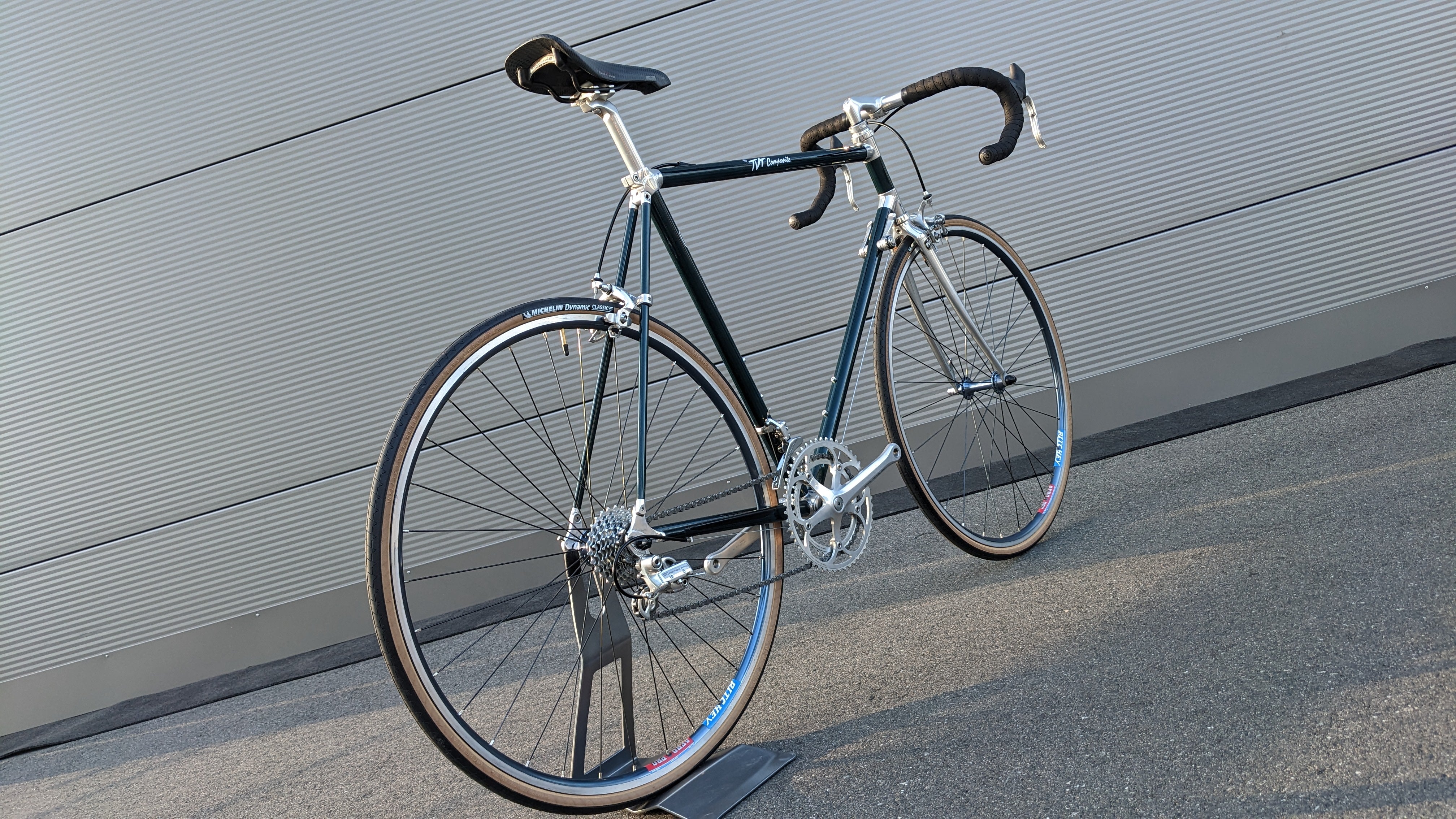 Vélo tvt fashion carbone