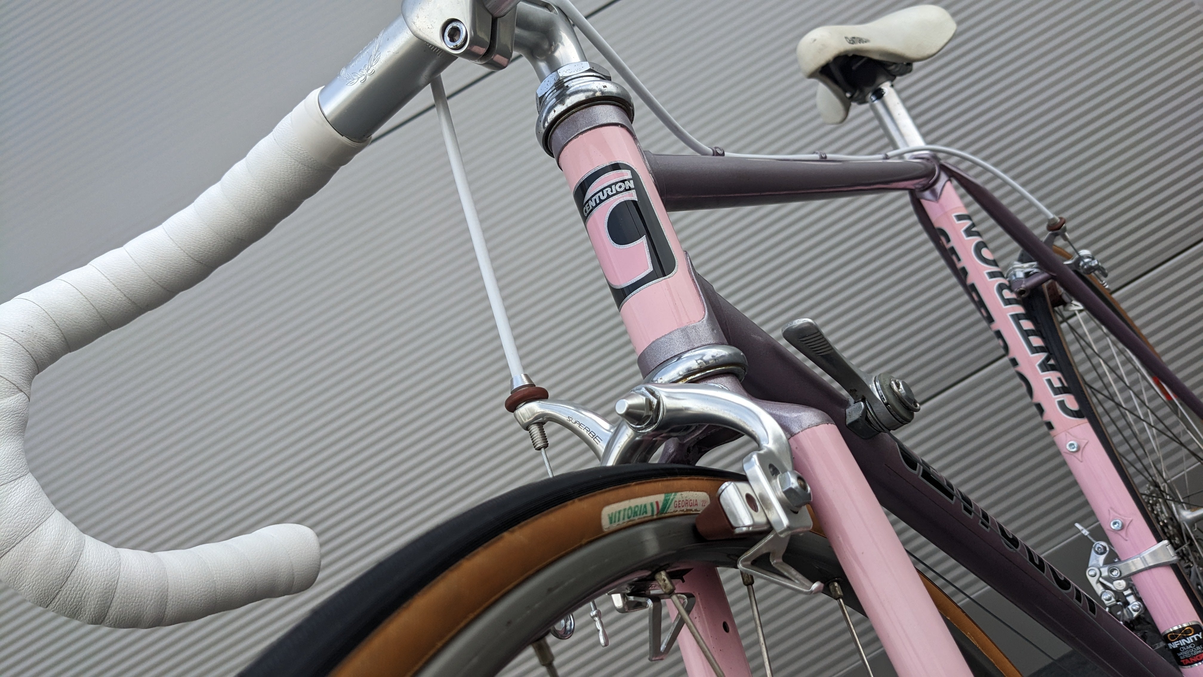 Centurion - Vintage Road Bicycle 1980s - Suntour Superbe Alpha