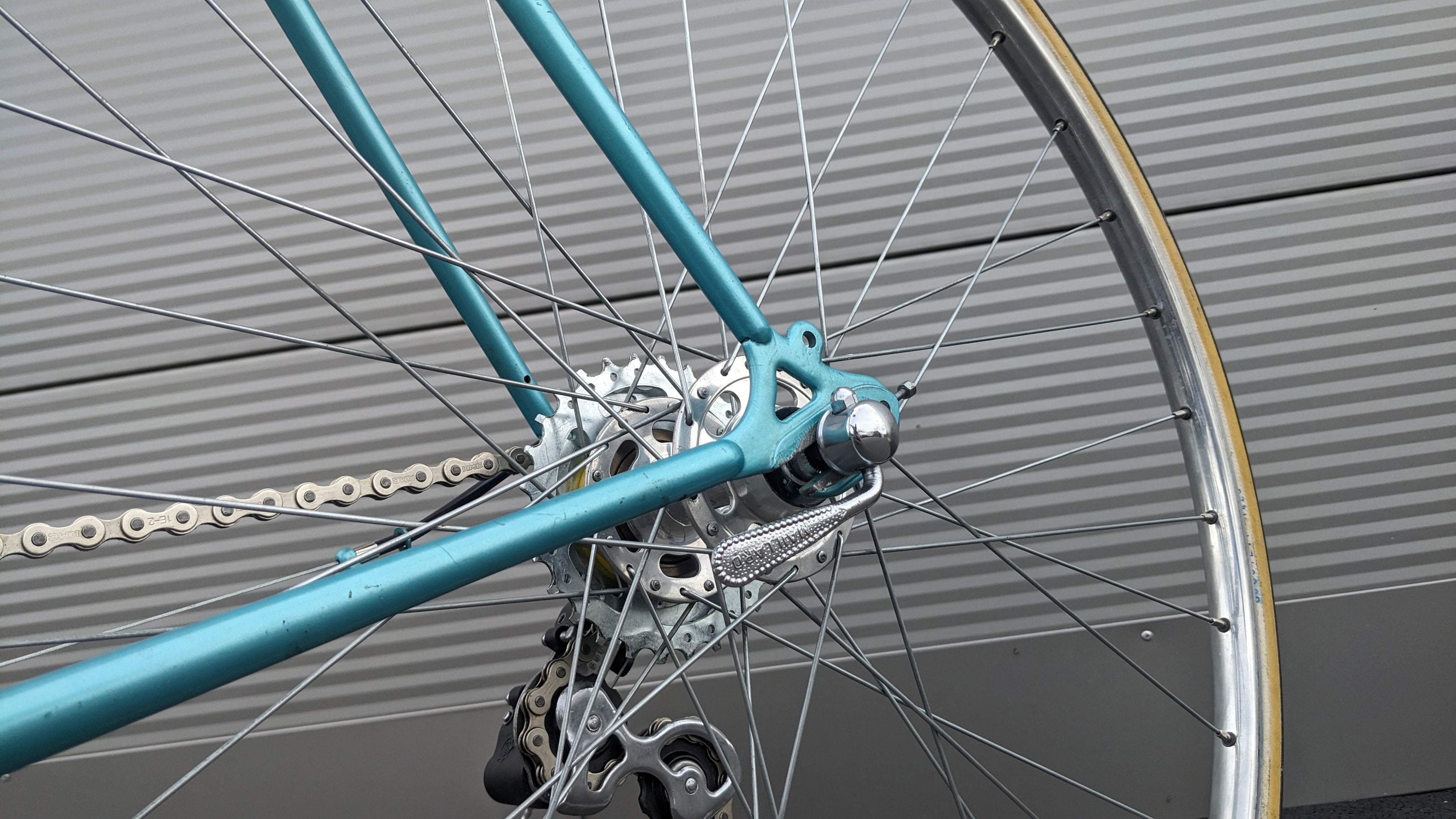 Peugeot PX10 - Vintage Steel Road Bike - 1977 - Simplex