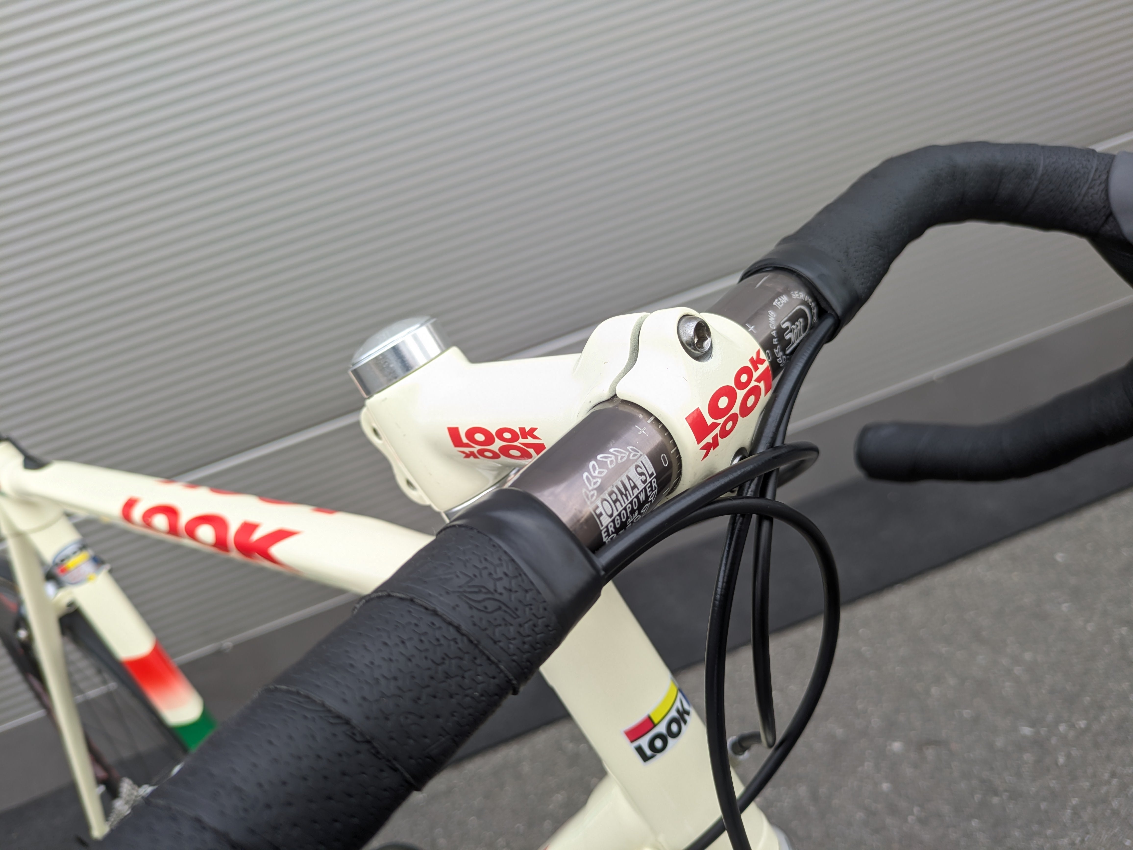 Look KG281 – ネオレトロカーボン – Dura-Ace 9000 – Vision Trimax