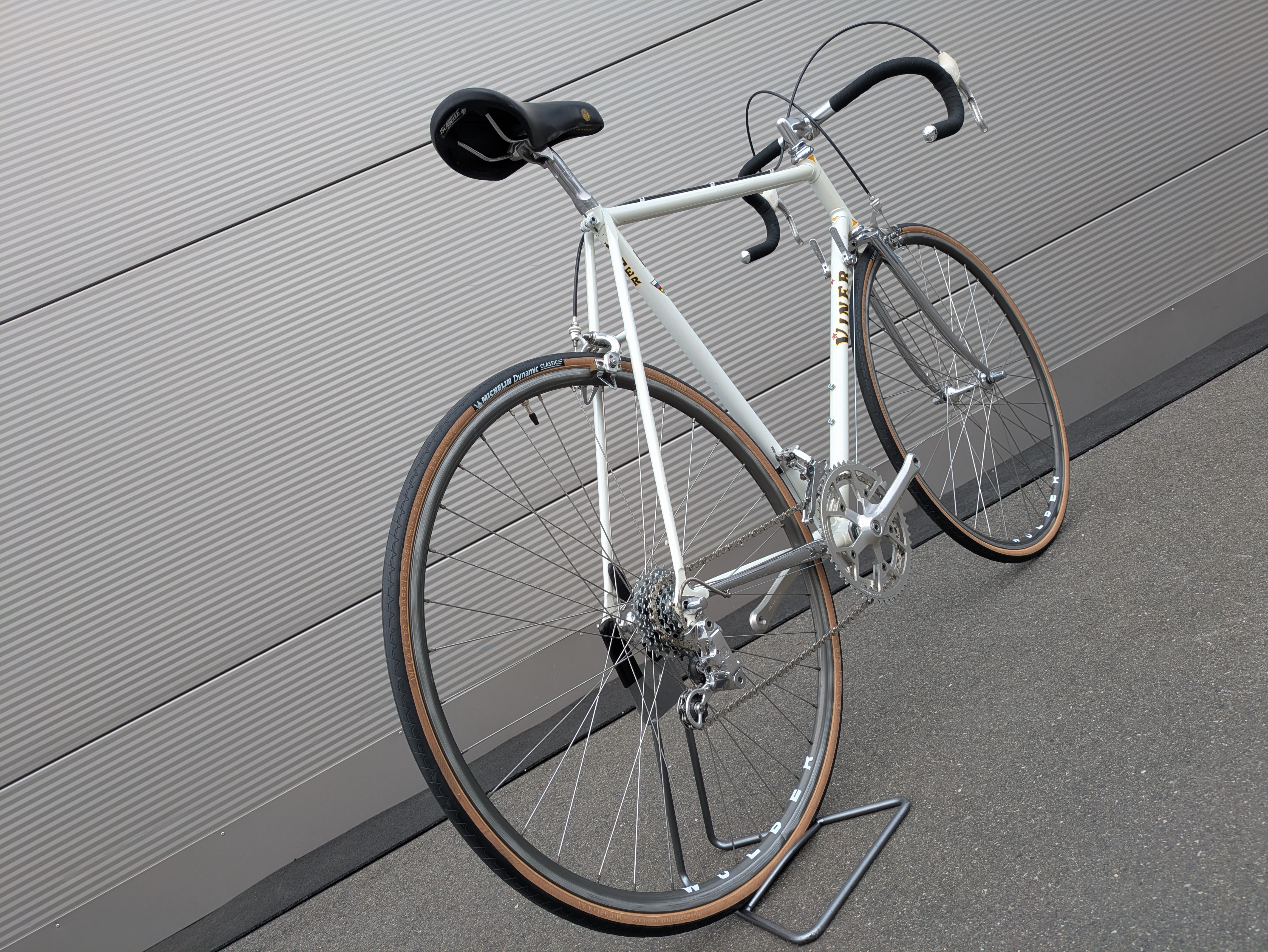 Viner - Retro Road Bike - 1980s - Campagnolo Victory - Eroica